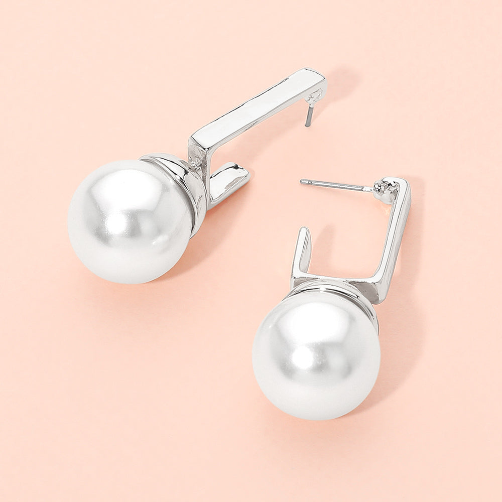 Sculpted Pearl Drop Earrings