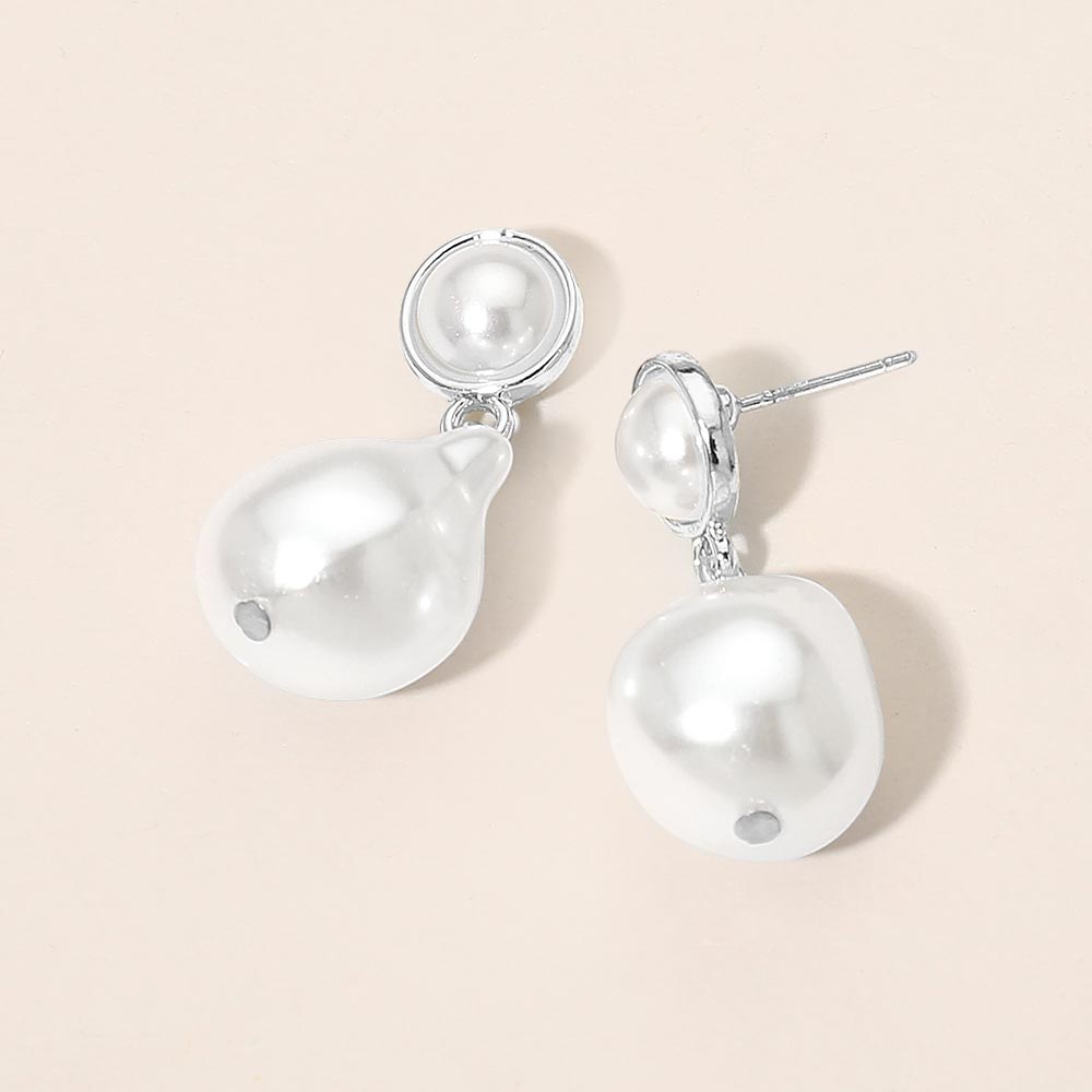 Pearl Drop Earrings