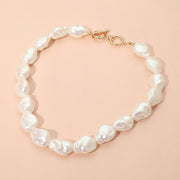 Elegant Irregular Pearl Beaded Necklace