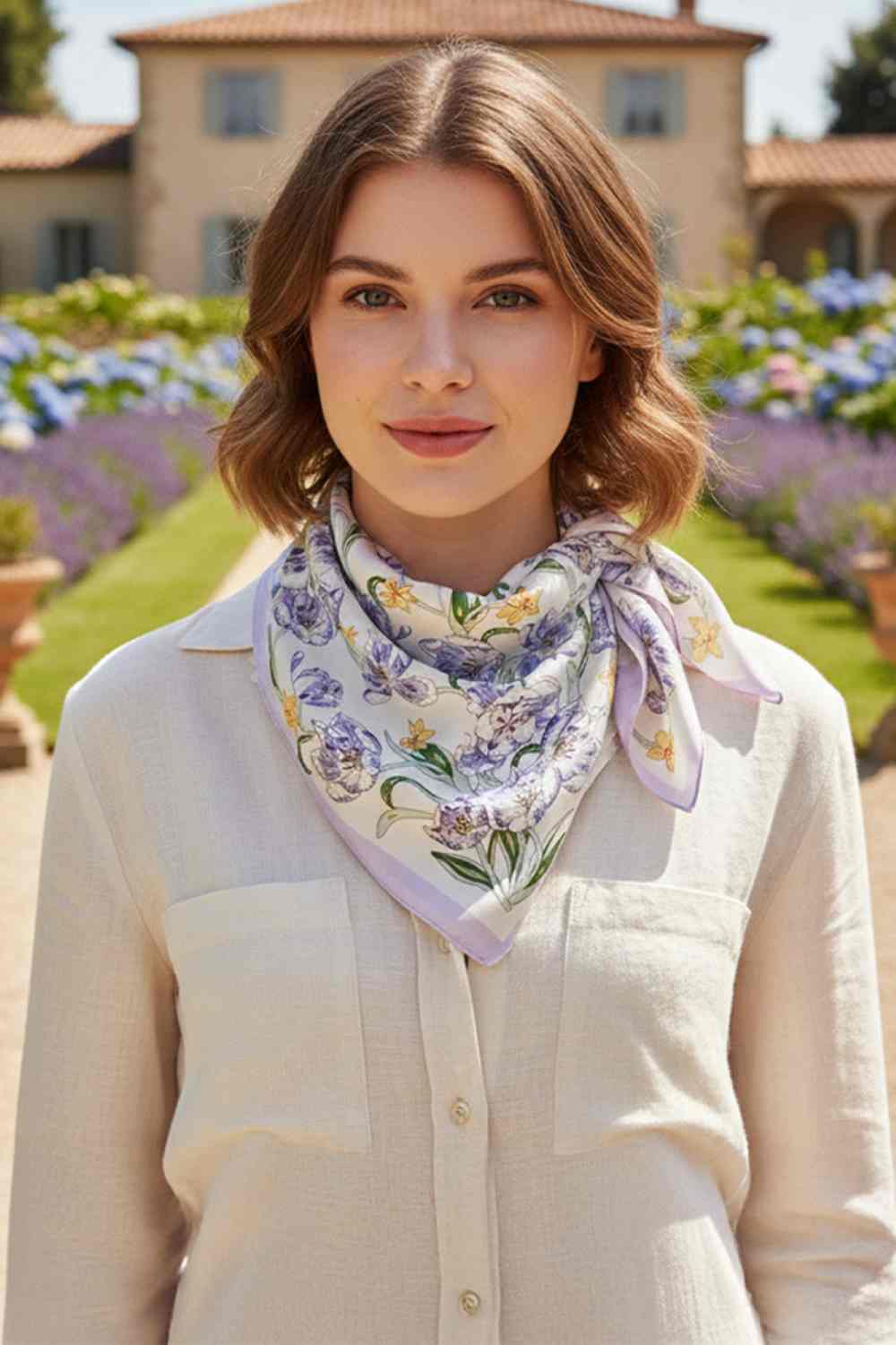 Rhythmical Floral Print Bandana Scarf