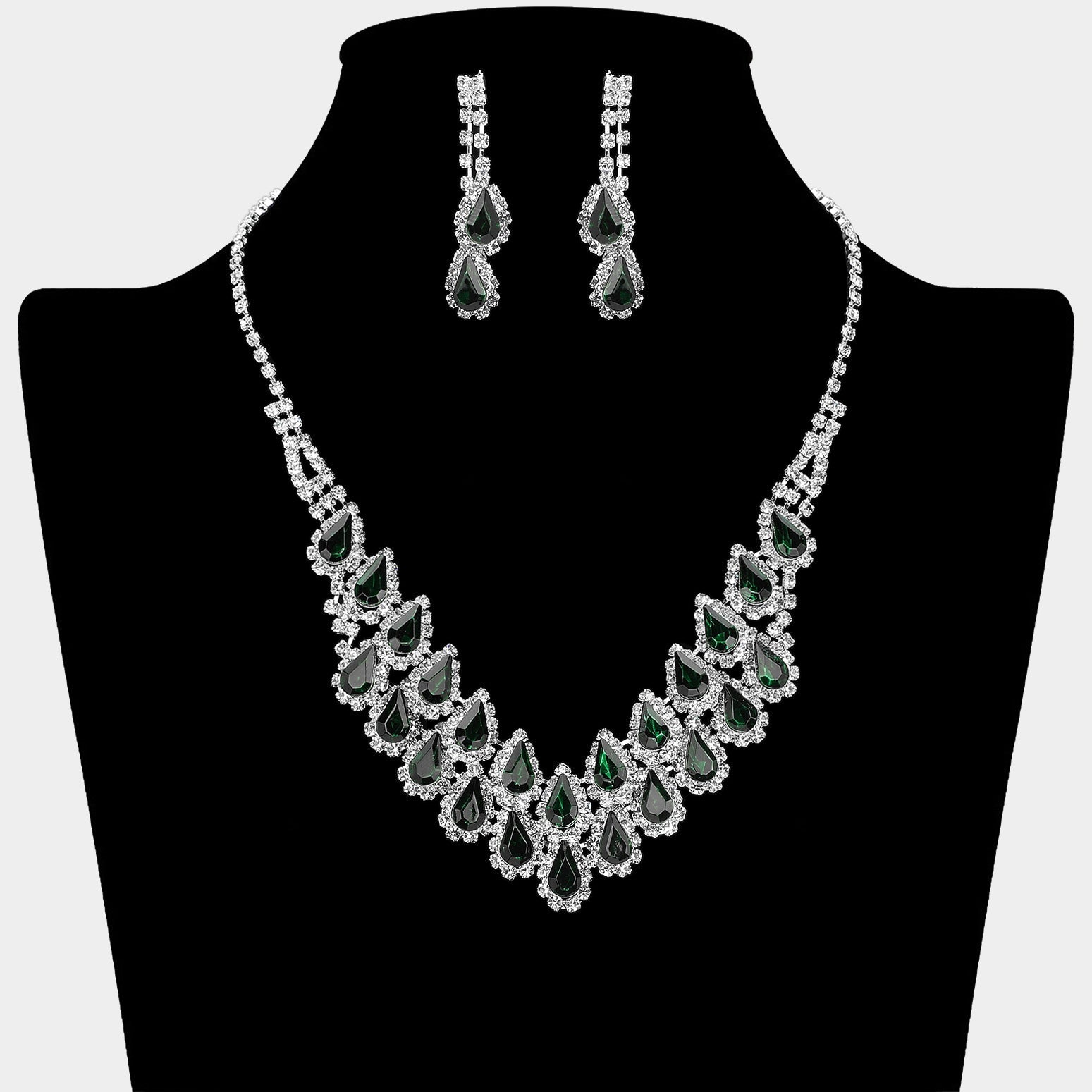 Crystal Rhinestone Teardrop Cluster Necklace