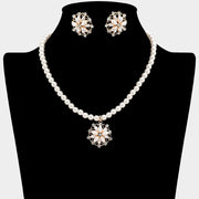 Pearl Flower Rhinestone Pendant Necklace