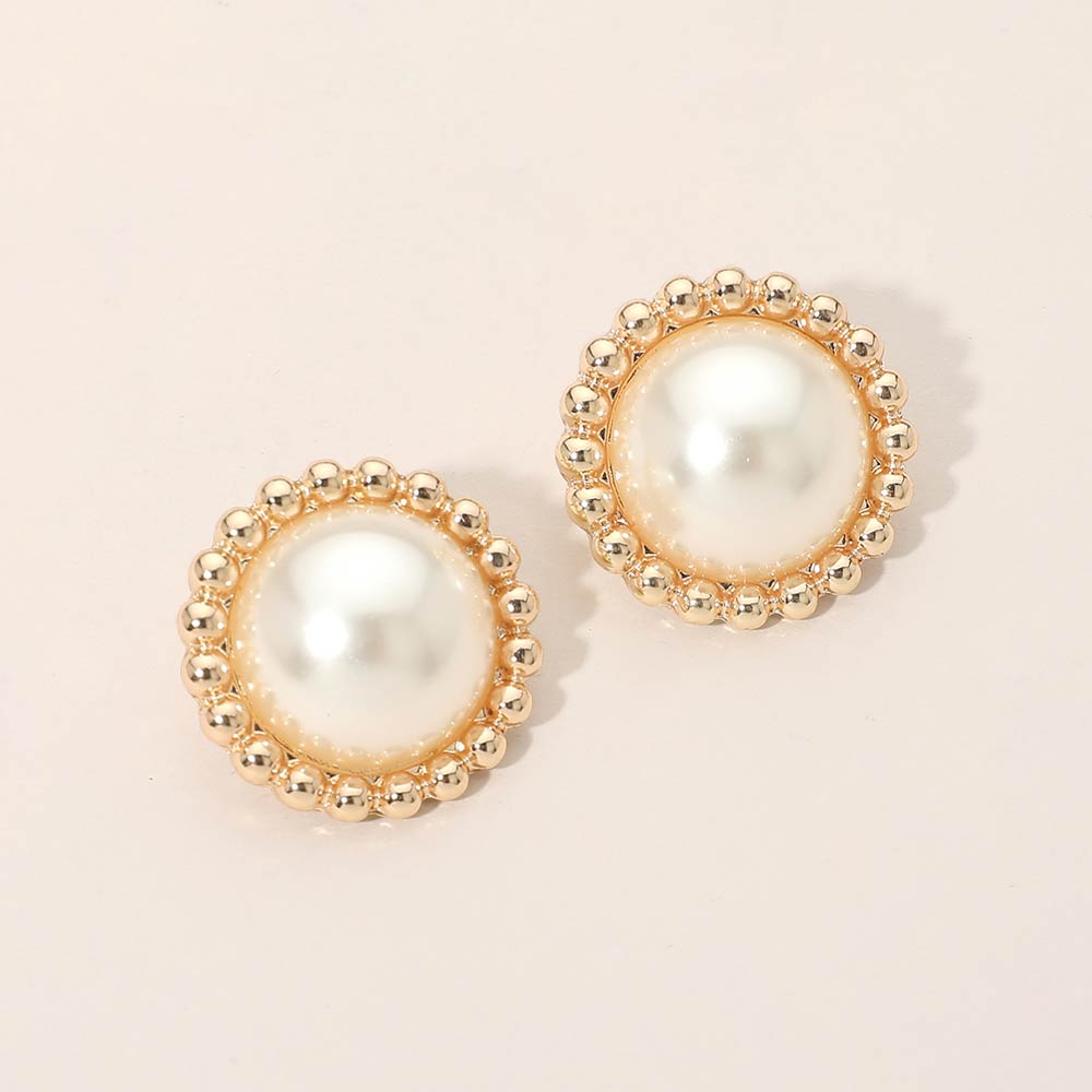 Beaded Rim Pearl Stud Earrings