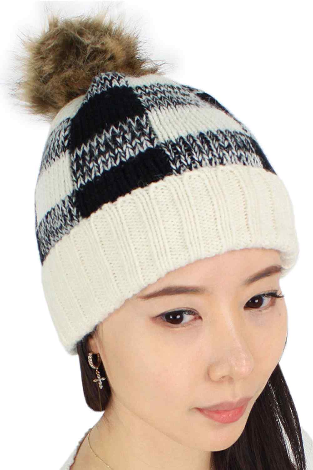 Buffalo Check Pattern Knit Hat