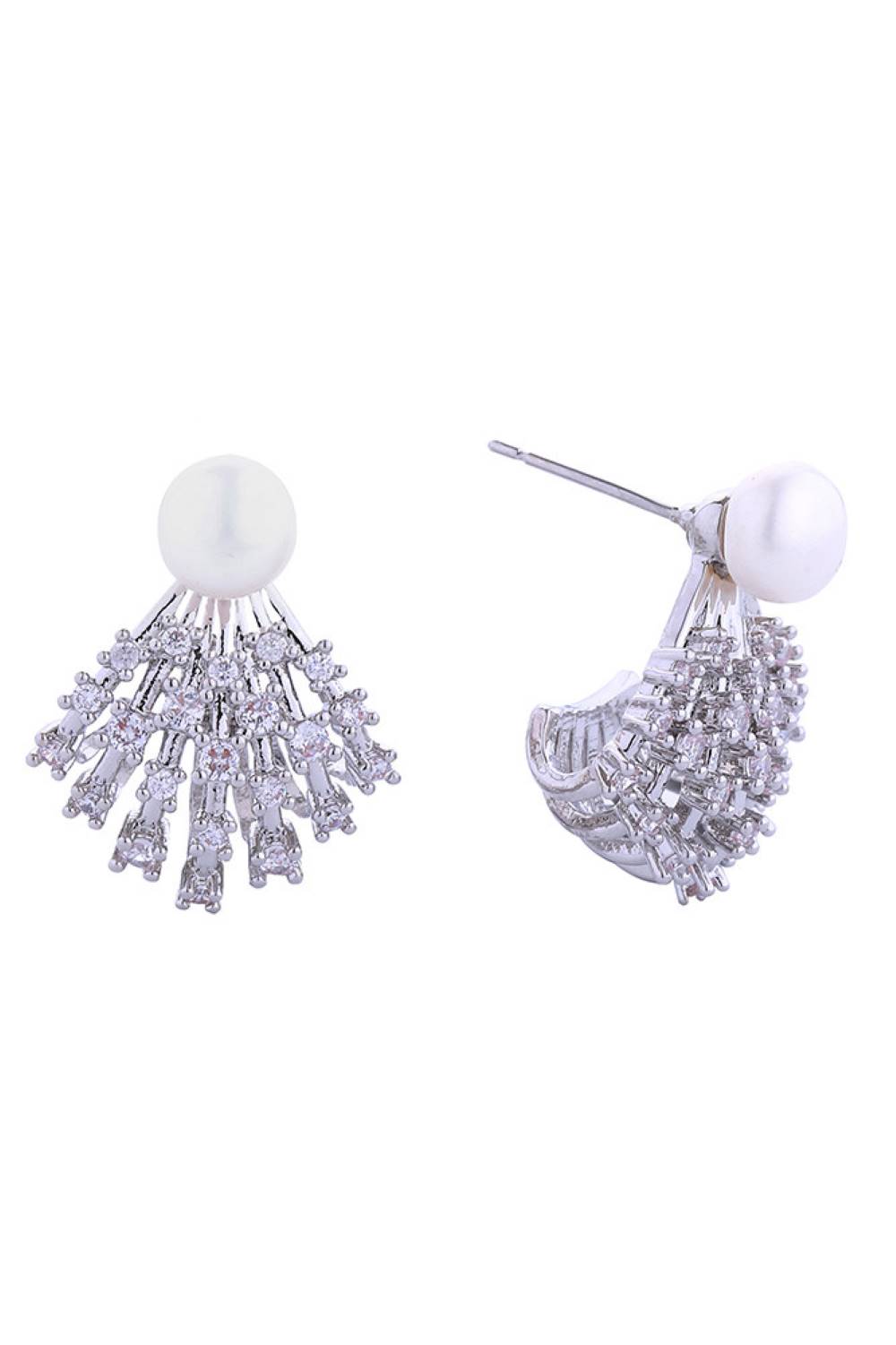 14K Shooting Star Pearl Post Earrings