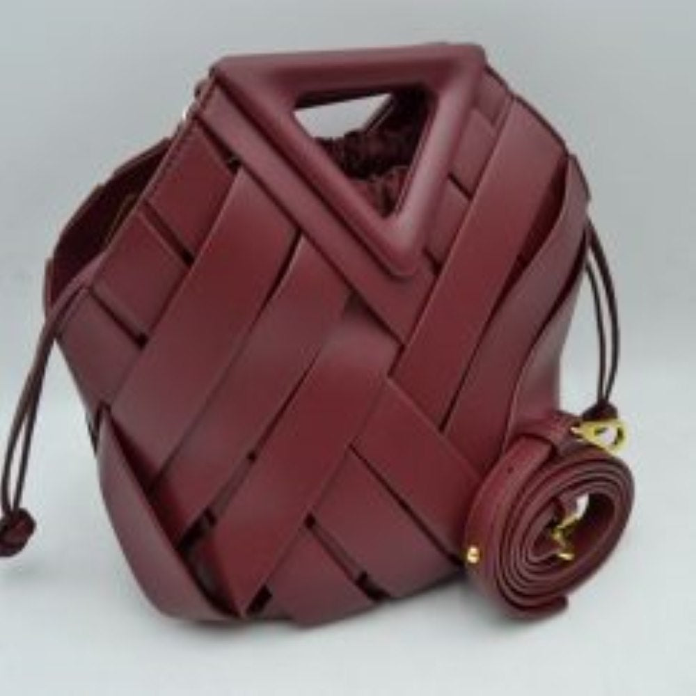 Geometric Wide Weave Bucket Bag with Triangular Top Handle
