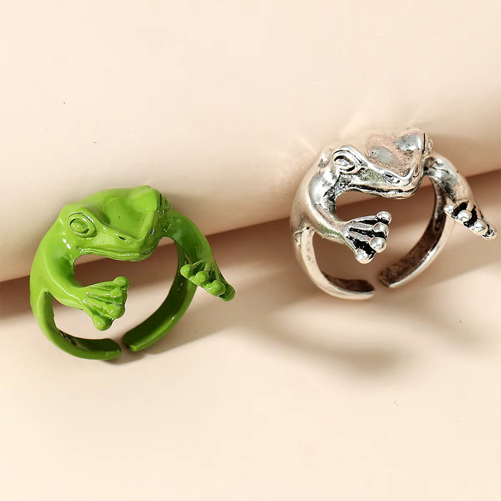ADJUSTABLE GREEN FROG RING