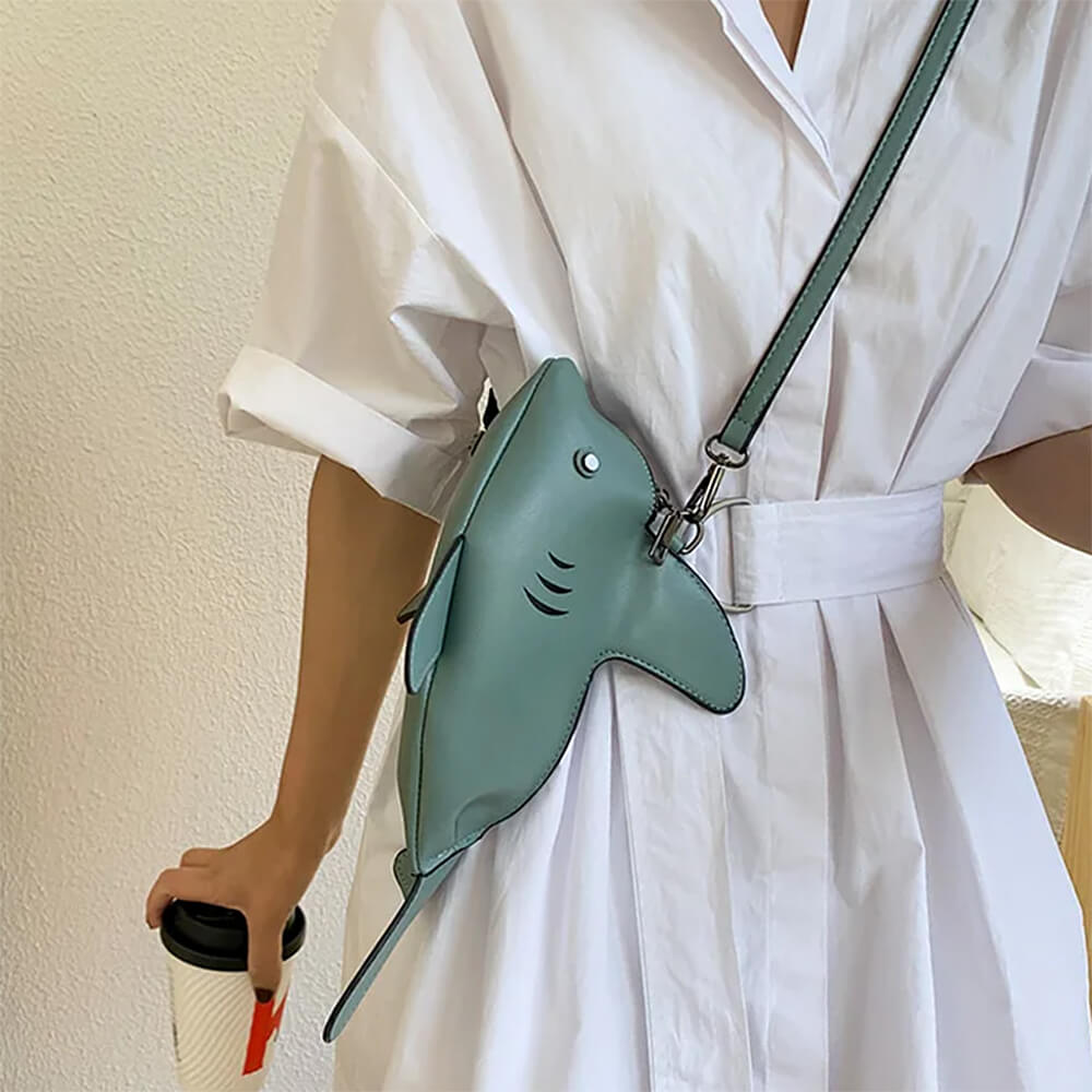 AQUAGUARDIAN WHITE SHARK CROSSBODY BAG