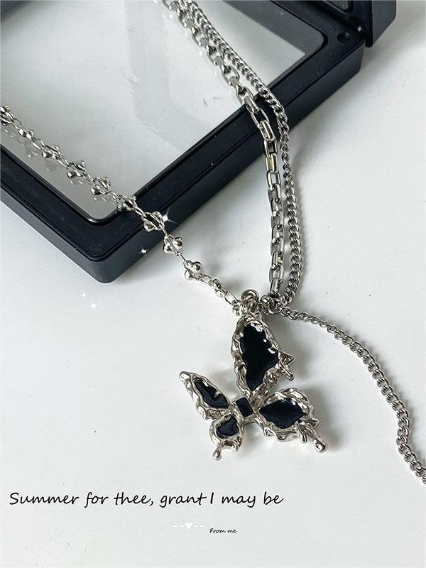 ASSORTED SILVER PENDANT NECKLACES WITH SWEET PATTERN DESIGN