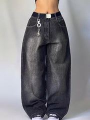 BAGGY BLACK JEANS WITH DISTRESSED DETAILS IN BOYFRIEND FIT