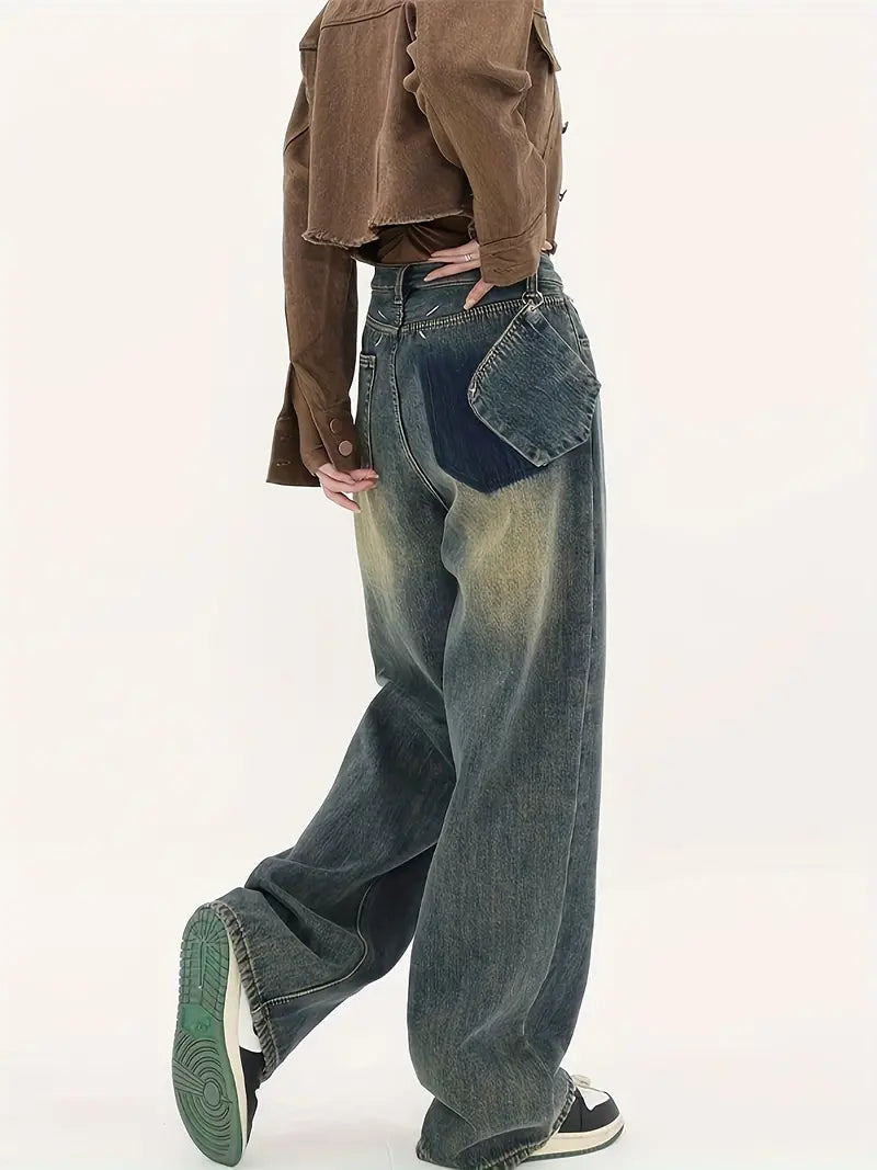 BAGGY BOYFRIEND JEANS IN FADED DENIM FOR A RELAXED FIT