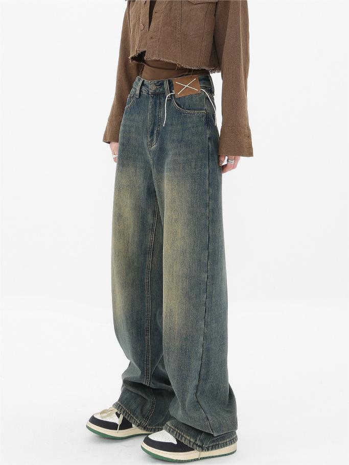 BAGGY BOYFRIEND JEANS IN FADED DENIM FOR A RELAXED FIT