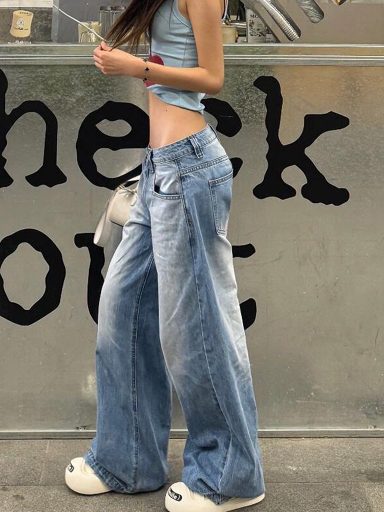 BAGGY LIGHT-WASH JEANS WITH WIDE LEG SILHOUETTE