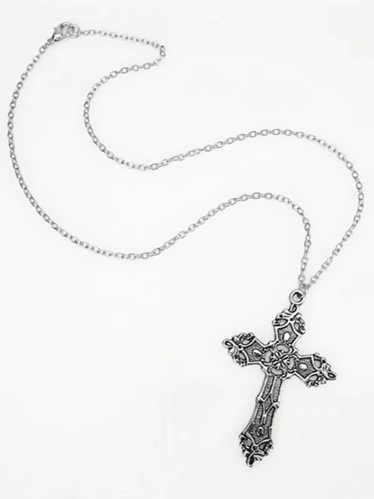 BAROQUE CROSS NECKLACE - SILVER ORNATE CROSS PENDANT DESIGN