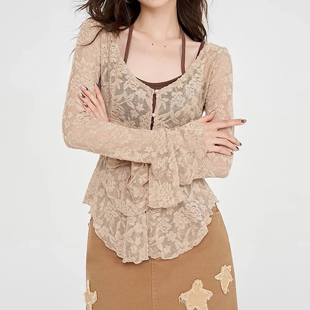 BEIGE FLORAL LACE FLARE SLEEVE TOP PERFECT FIT