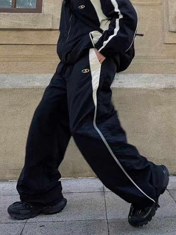 BLACK AND WHITE TRACK SUIT SET WITH LIGHTWEIGHT CASUAL PARACHUTE PANTS