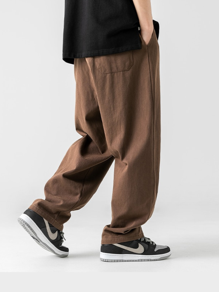 BLACK DRAWSTRING SWEATPANTS FOR MEN AND WOMEN COMFORT AND VERSATILITY