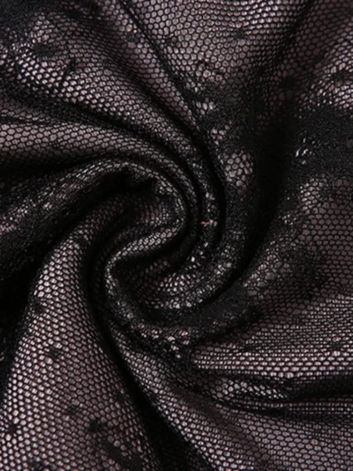 BLACK FLORAL LACE CAMISOLE WITH SLIM FIT AND SWEETHEART NECKLINE