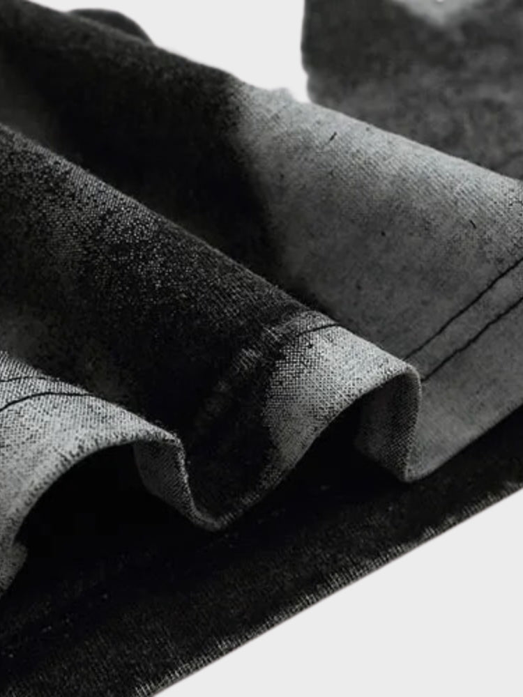 BLACK GRAPHIC T-SHIRT - REFLEXTION TEE