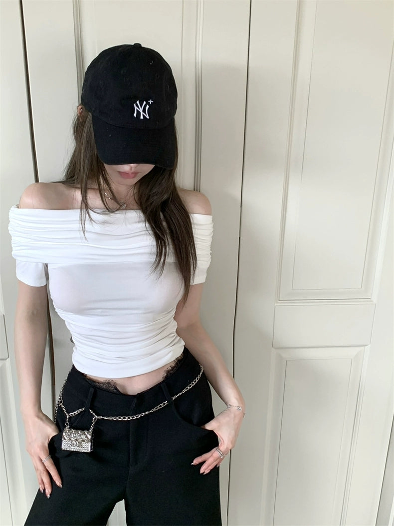 BLACK OFF-THE-SHOULDER TOP AND BLUE JEANS RUFFLE SHORT SLEEVE SET