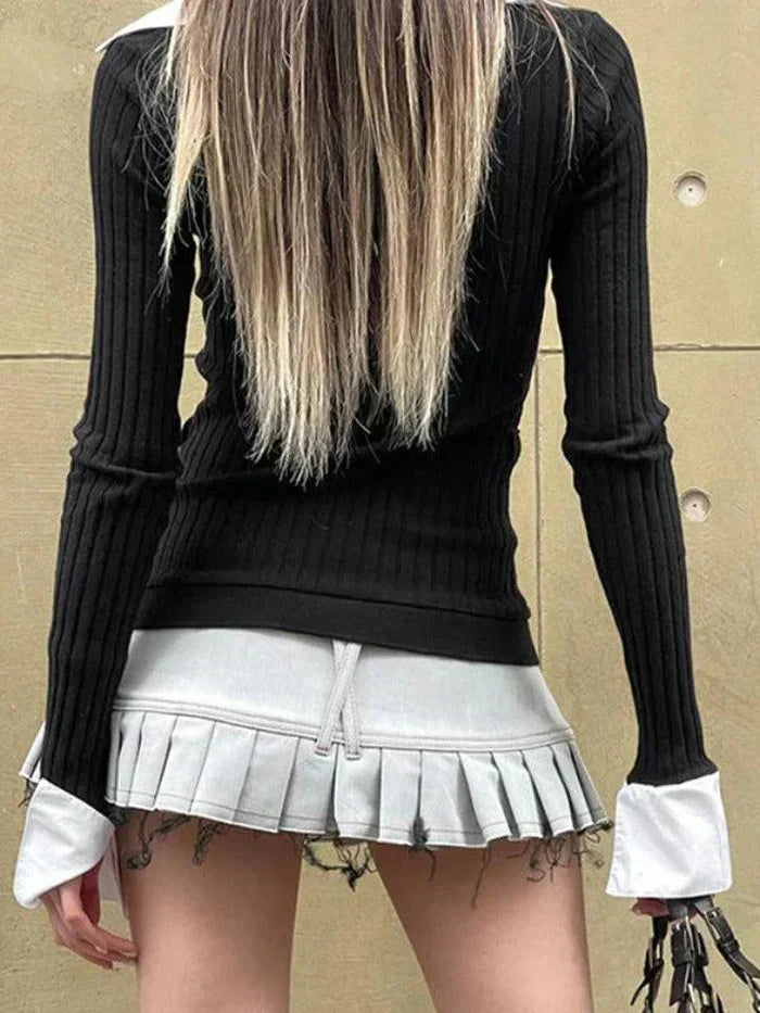 BLACK RIBBED V-NECK SWEATER WITH WHITE COLLAR AND CUFFS Y2K TURTLENECK