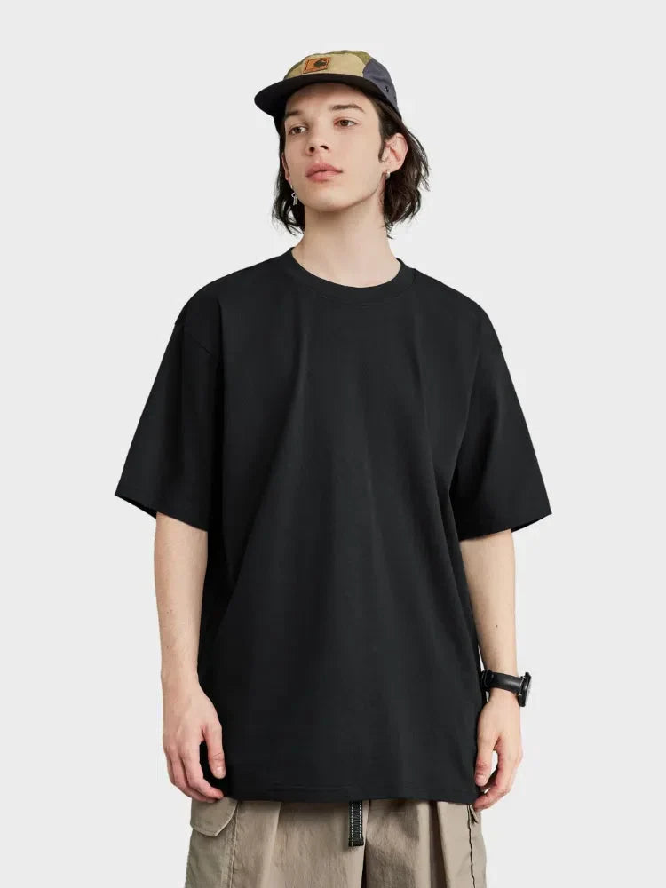 BLACK SHORT-SLEEVED T-SHIRT WITH QUICK-DRY STREETWEAR COMFORT