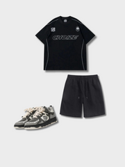BLACK T-SHIRT AND SHORTS OUTFIT SET FOR VINTAGE SUMMER STYLE