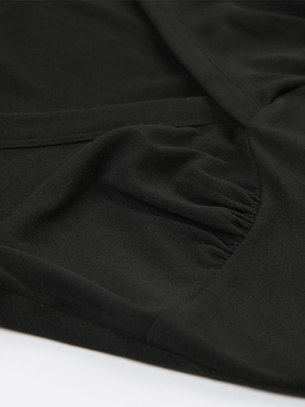 BLACK V-NECK CROP TOP Y2K SLIM FIT SHORT SLEEVE DESIGN