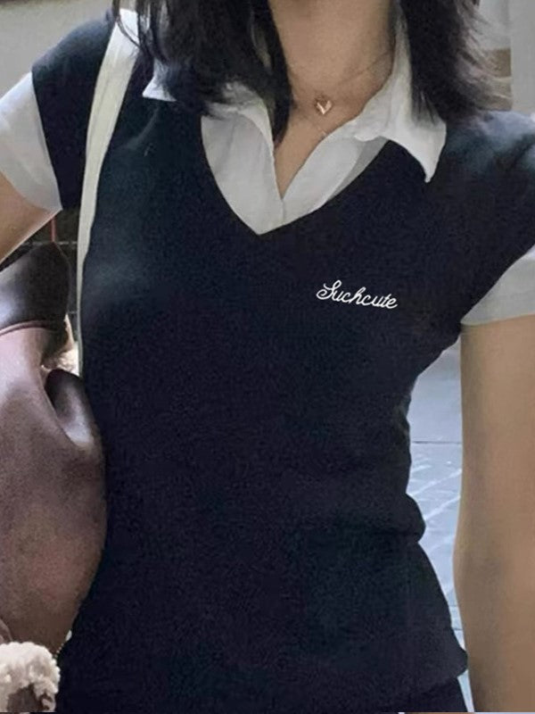 BLACK V-NECK TOP WITH CLASSIC POLO COLLAR AND LETTERING EMBROIDERY
