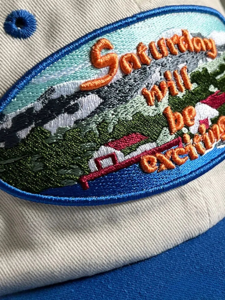 BLUE-BRIMMED BASEBALL CAP WITH EMBROIDERED PATCH - CASQUETTE UNISEXE COTON STREETWEAR