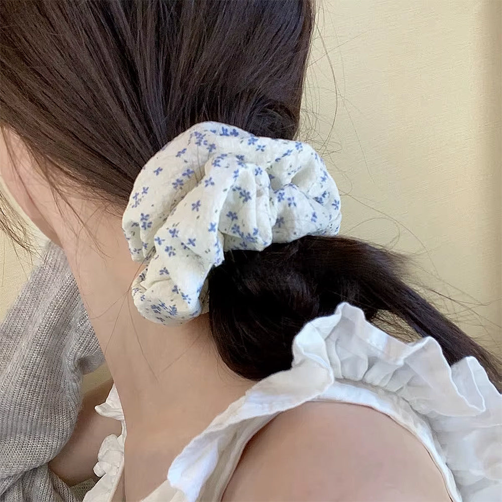 BLUE FLORAL PRINT COTTAGECORE SCRUNCHIE