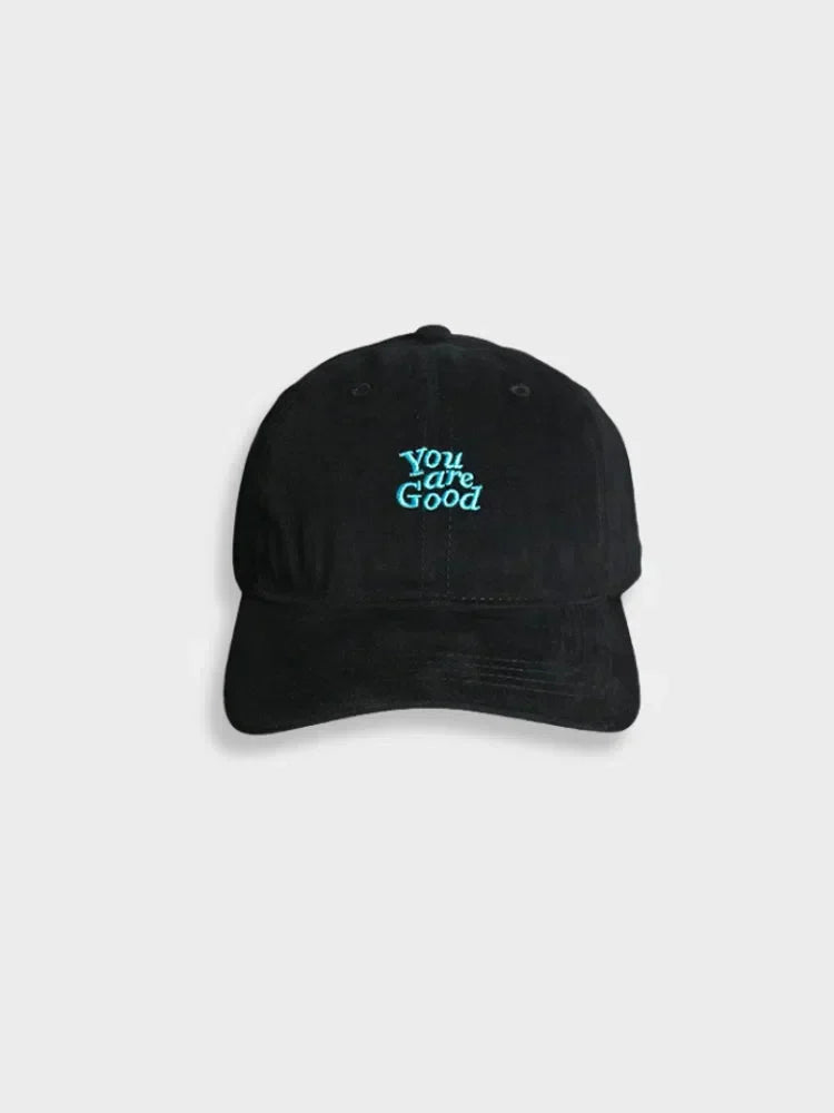 BROWN BASEBALL CAP WITH EMBROIDERED