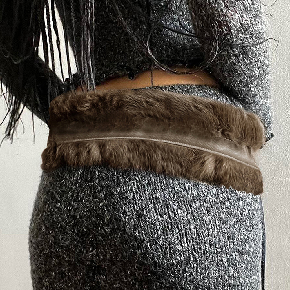BROWN FAUX FUR BELT WITH BUCKLE DETAIL