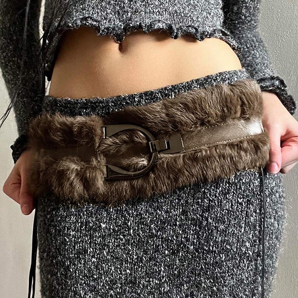 BROWN FAUX FUR BELT WITH BUCKLE DETAIL