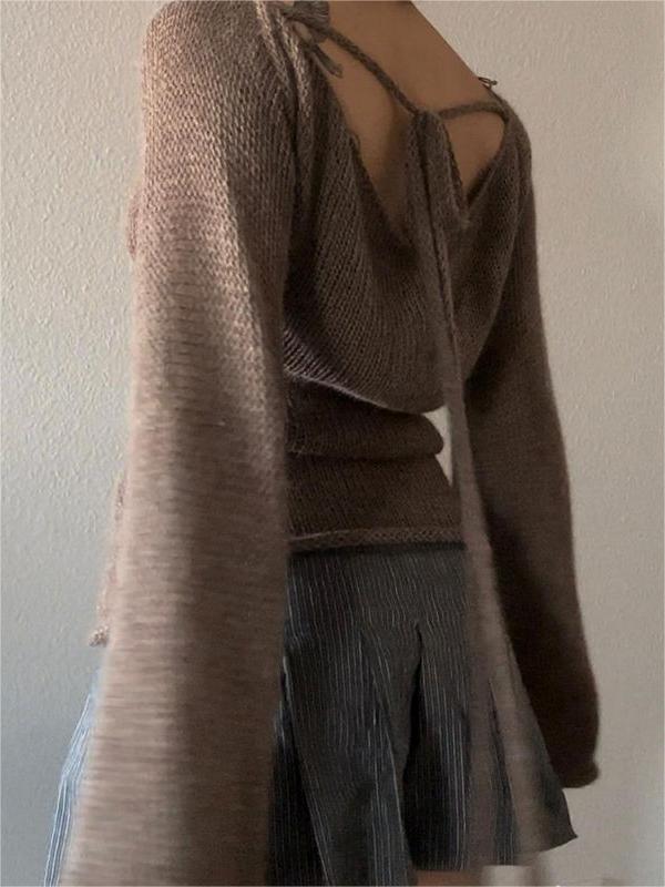 BROWN KNITTED SWEATER WITH BELL SLEEVES - LOOSE FIT DESIGN