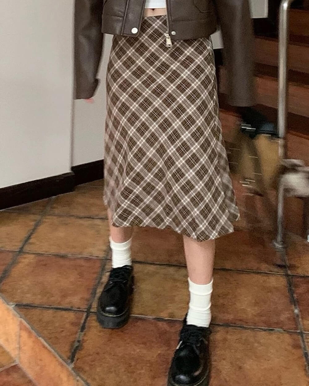 BROWN PLAID MIDI SKIRT CLASSIC PLAID MIDI