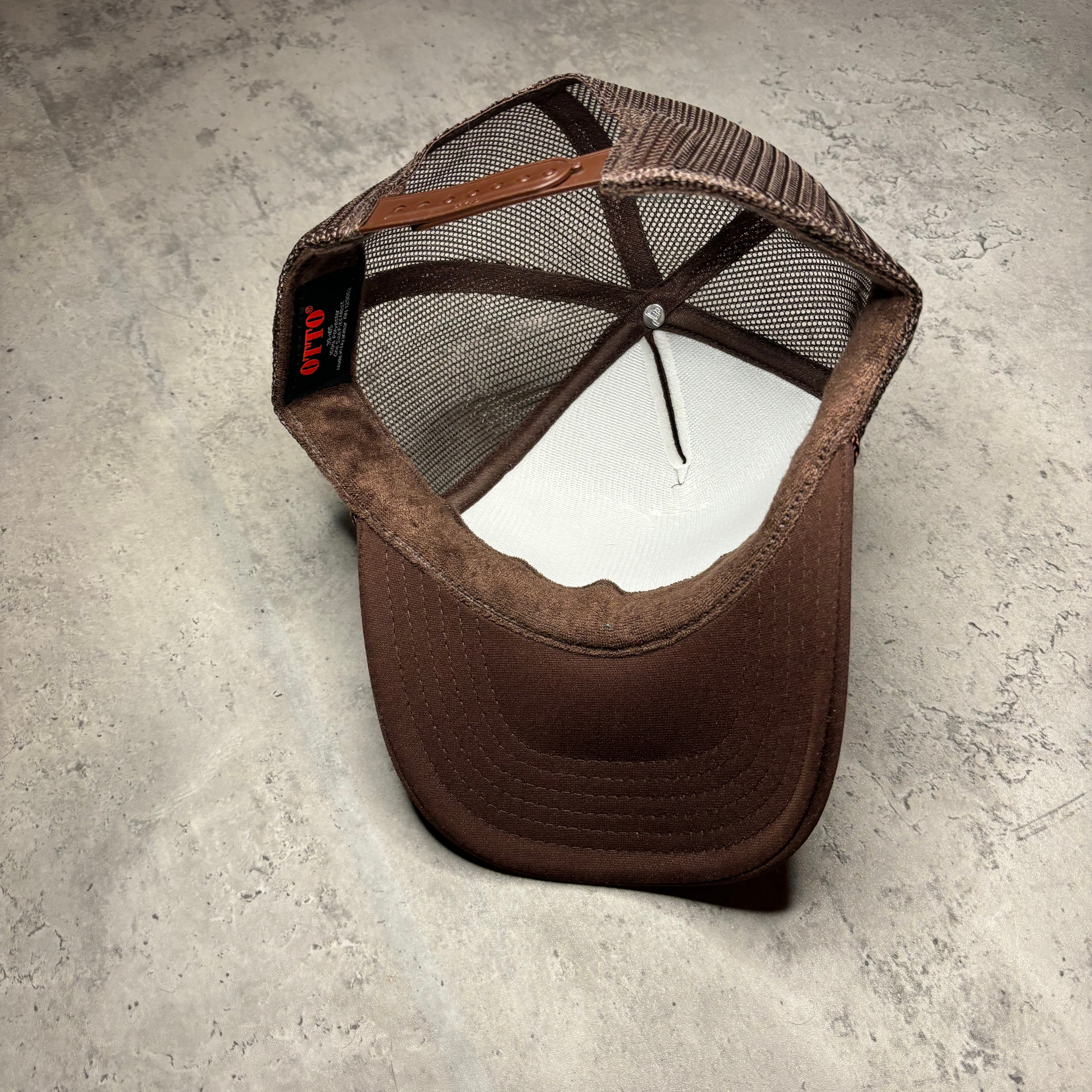 BROWN TRUCKER HAT - LIMITIERTE TRUCKER CAP