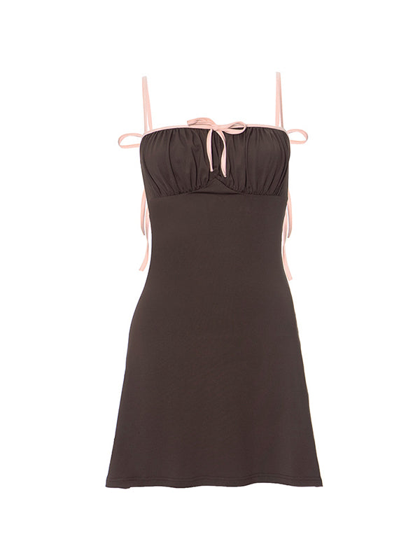 BROWN Y2K PLEATED MINI DRESS WITH PINK TRIM