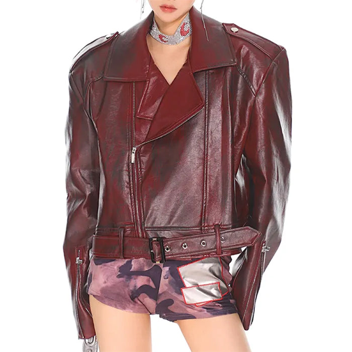 BURGUNDY VEGAN LEATHER MOTO JACKET WITH WIDE LAPELS