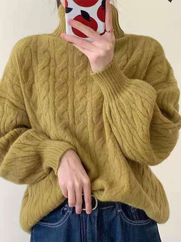 CABLE KNIT TURTLENECK SWEATER IN CREAM - SOLID COLOR HIGH NECK