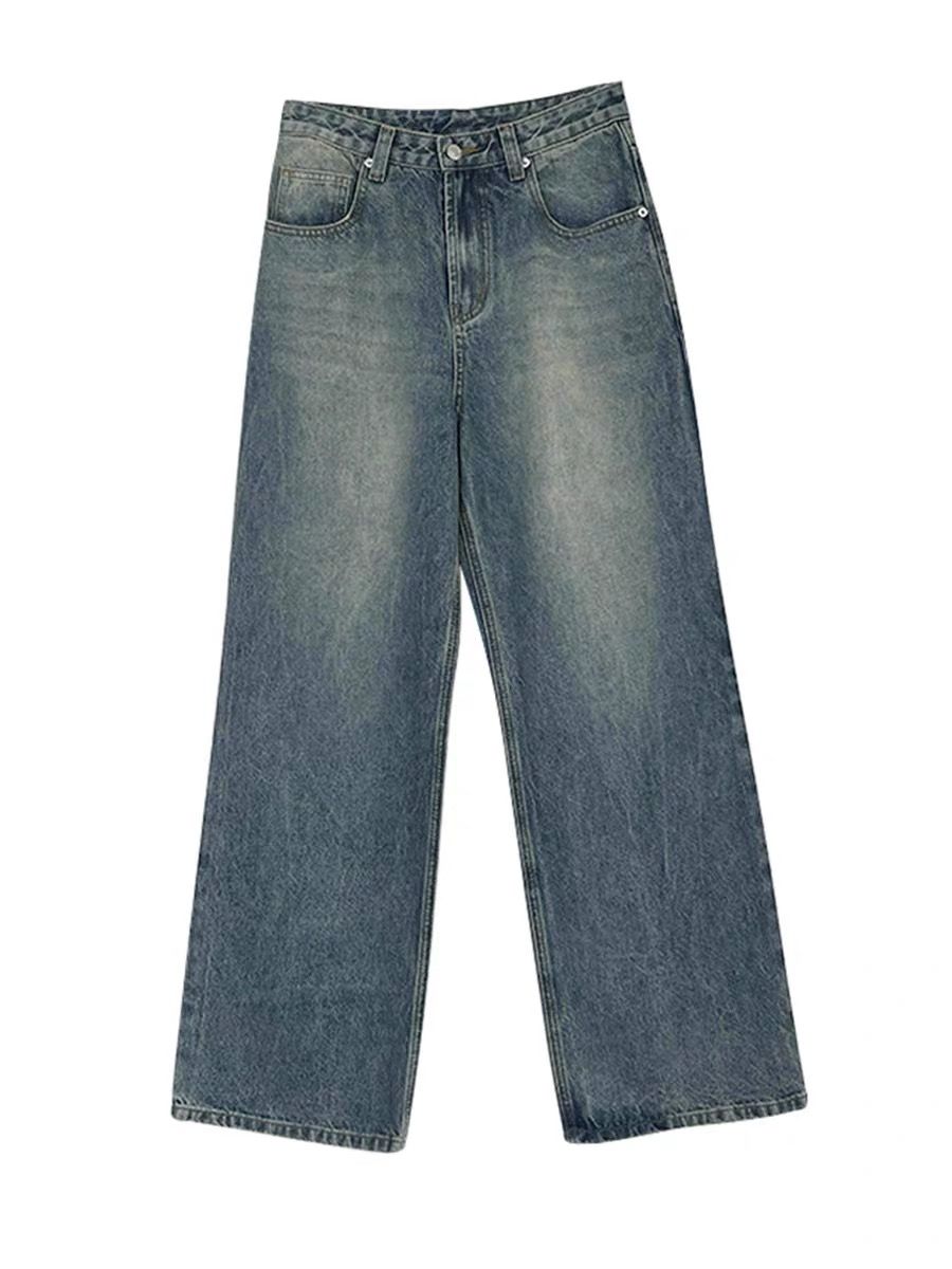 CASUAL WOMEN'S OUTFIT WITH AUTHENTIC WASH FINISH AND WIDE LEG DESIGN