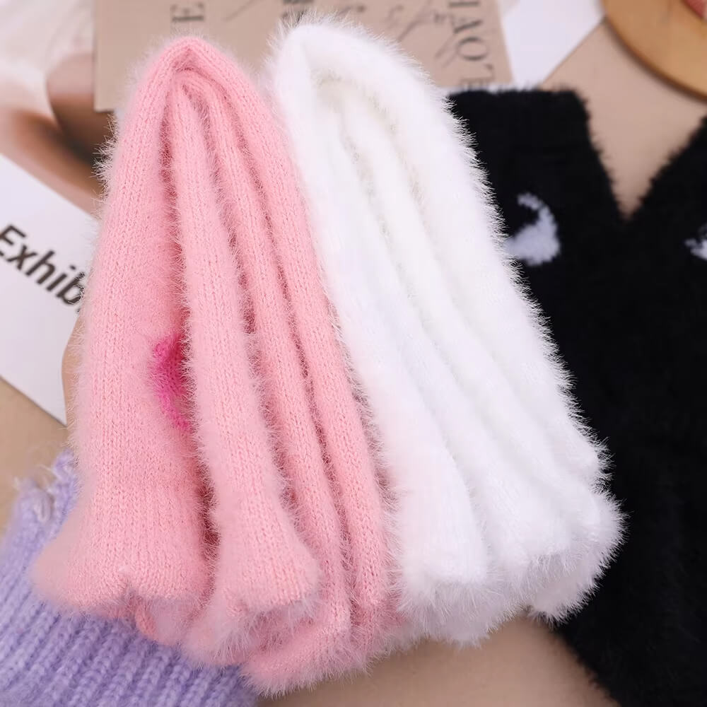 CAT EMBROIDERY FUZZY SOCKS