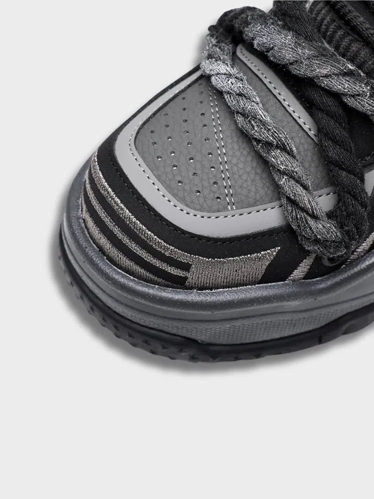 CHUNKY SNEAKERS - GRAY AND BLACK BASKETS NOIRES WROPED