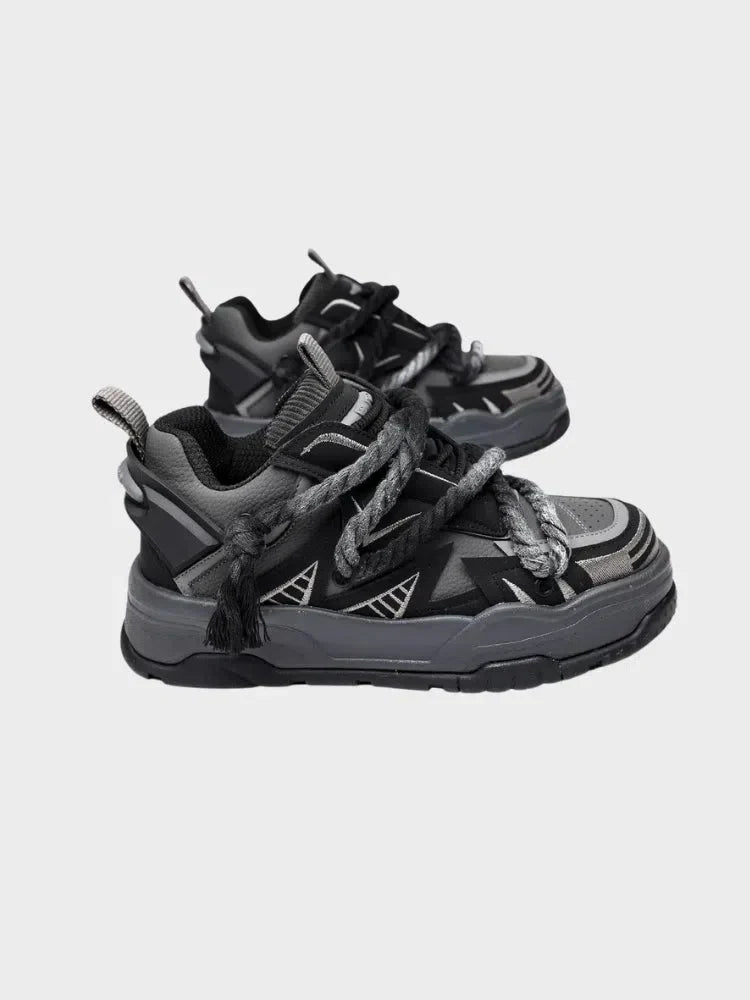 CHUNKY SNEAKERS - GRAY AND BLACK BASKETS NOIRES WROPED