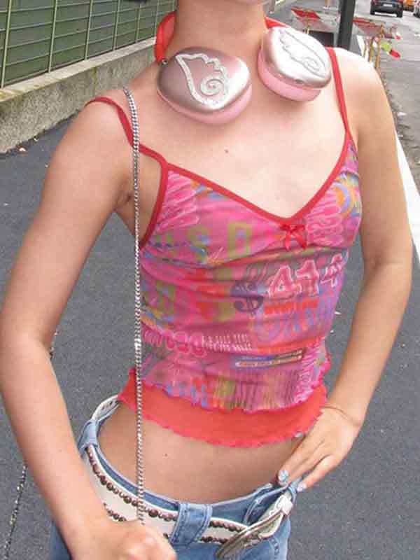 COLORFUL MESH CAMISOLE TOP WITH MUSHROOM EDGE DESIGN FOR Y2K SLIM FIT