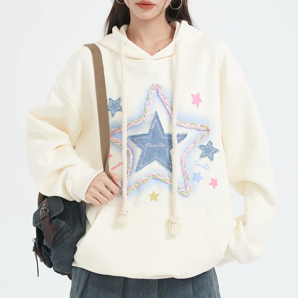 CREAM STAR PATCH HOODIE