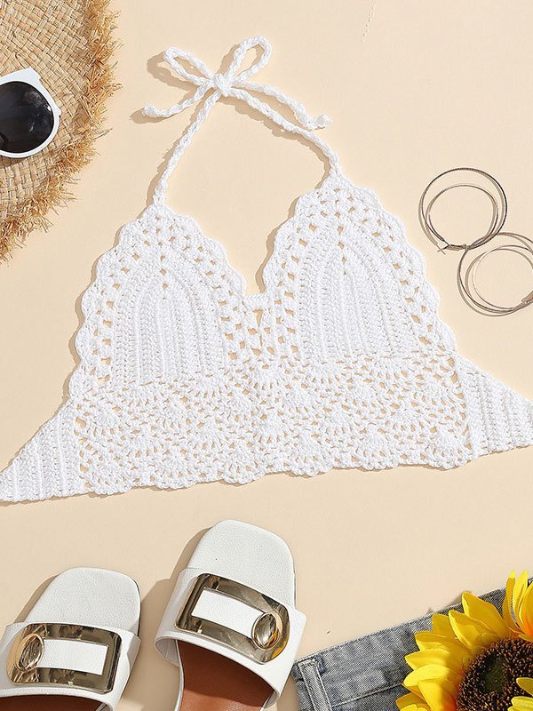 CROCHETED HALTER TOP WITH LAYERED NECKLACES SLIM FIT HALTER CAMI