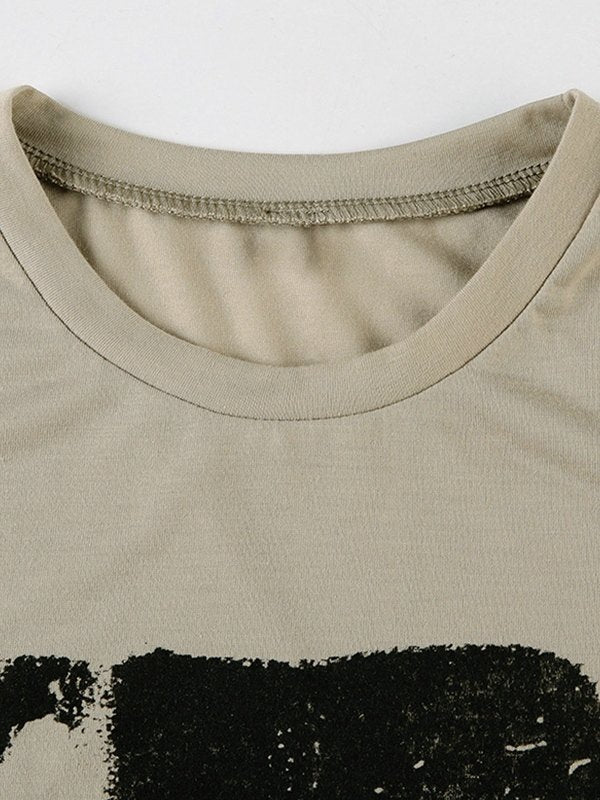 CROPPED GRAPHIC TEE WITH NECKLACE - SHORT SLEEVE SOFT COTTON DESIGN