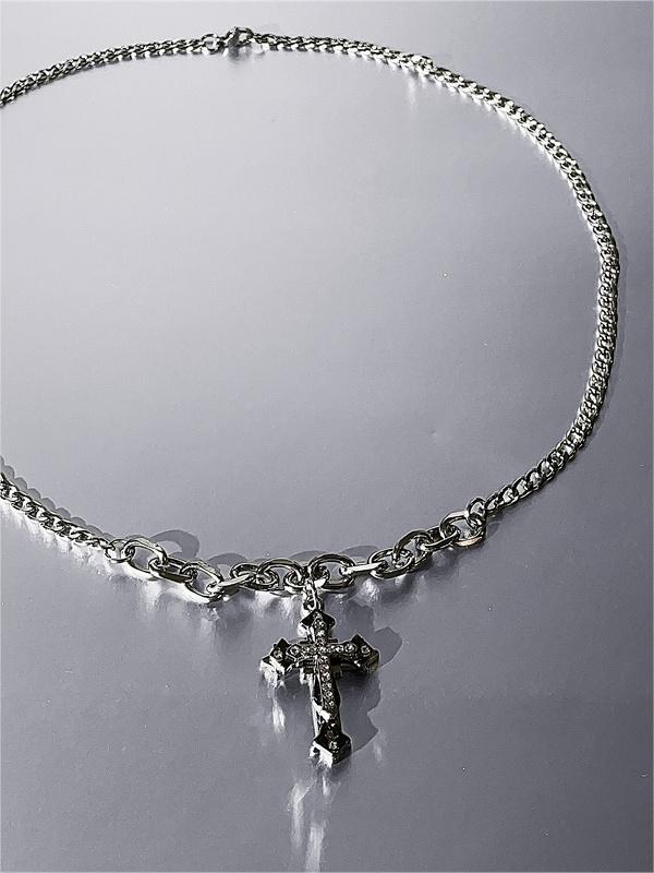 CROSS PENDANT SILVER NECKLACE WITH GEOMETRIC ALLOY DESIGN