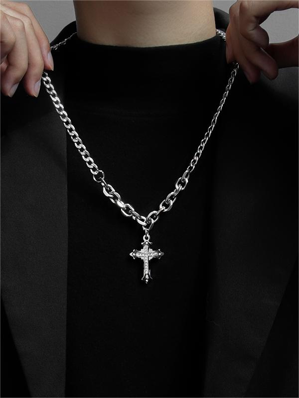 CROSS PENDANT SILVER NECKLACE WITH GEOMETRIC ALLOY DESIGN